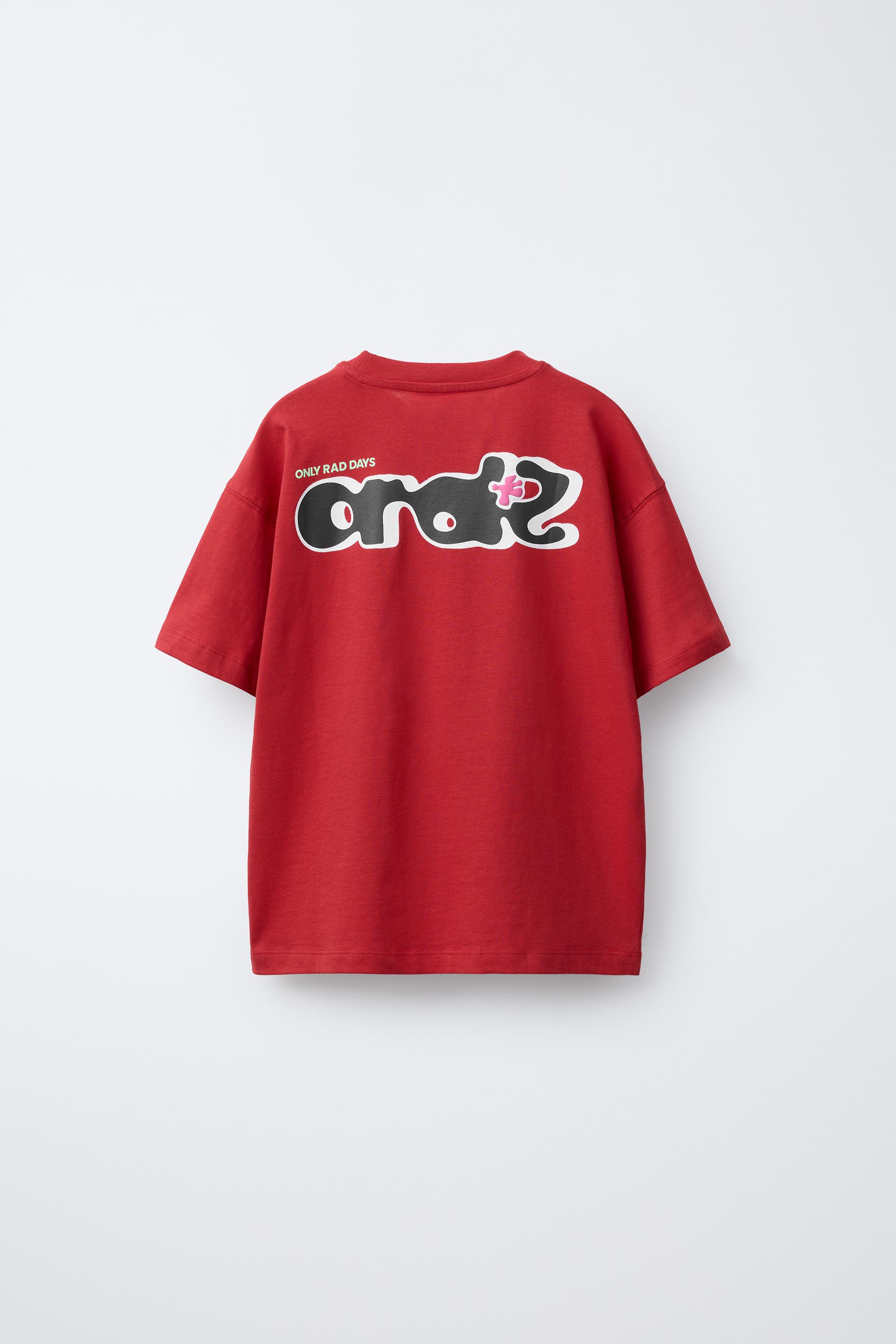 RAISED TEXT PRINT T-SHIRT